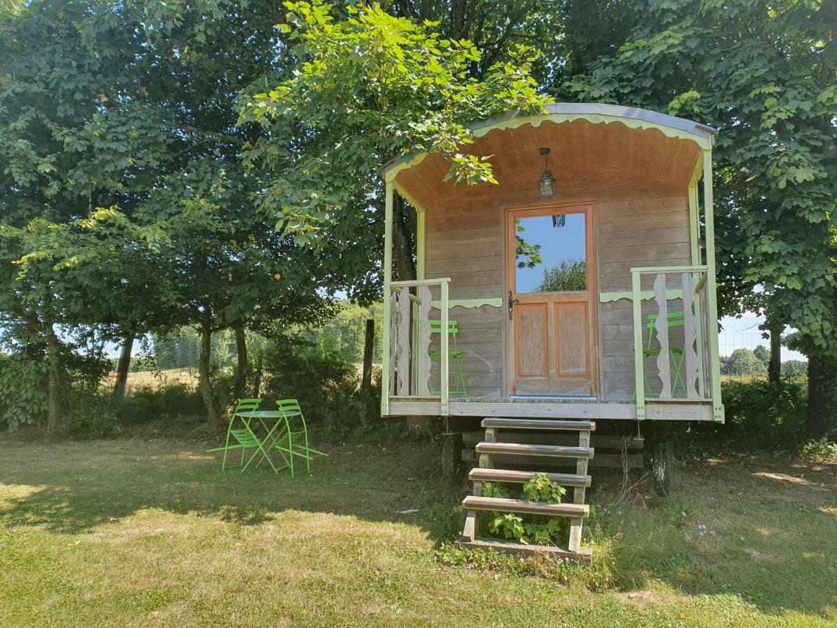 Le Petit Moulin Du Rouvre Hotel Saint-Pierre-de-Plesguen Buitenkant foto